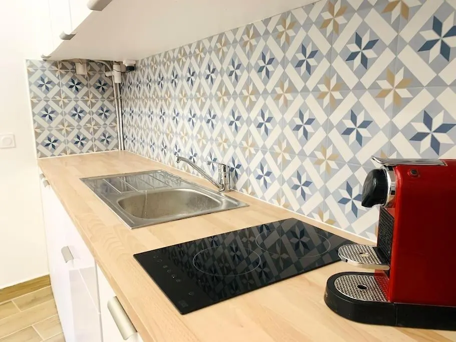 House - 2 Bedrooms - Champs-Elysees Paris